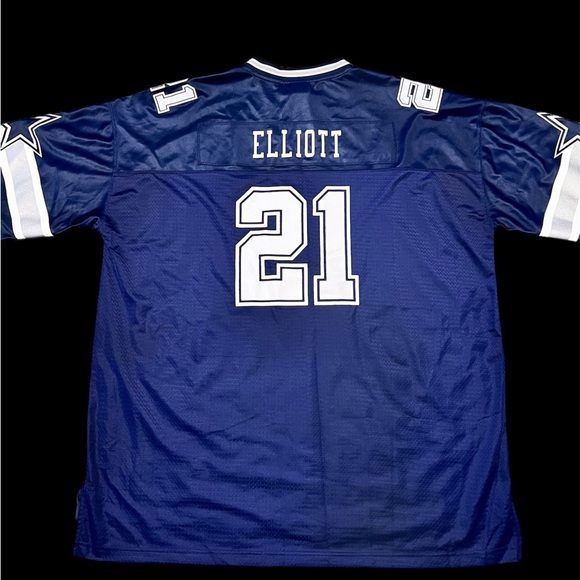 Dallas Cowboys Jersey - Picture 2 of 4